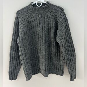 Vintage J. CREW 100% Wool - Lambswool - Sweater in EXCELLENT VTG Condition